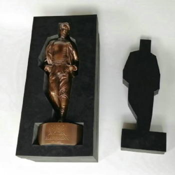  Custom Cutting Eva Foam Packaging Inlay for Bronze Statue	