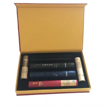  Hot Sell Luxury Cosmetic Gift Box Fashion Make up Lip Gloss Gift Box Custom Logo Cosmetic Packaging Boxes With EVA Foam Insert	