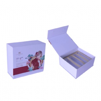  Hot Sell Luxury Cosmetic Gift Box Fashion Make up Lip Gloss Gift Box Custom Logo Cosmetic Packaging Boxes With EVA Foam Insert	