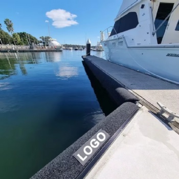 Custom High Quality Small Large Natural Rubber Marine Fender Cover Flat Bumper Eva Foam Marine Rubber Boat Fenders