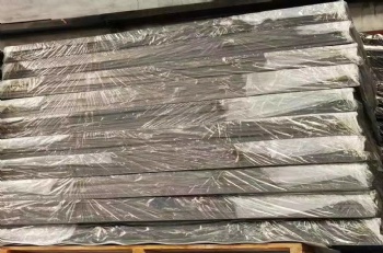  Customizable High-Thickness Resilient Insulation Cosmetics Velvet Fabric Flocked EVA Foam Insert Protective Cushioning Material	